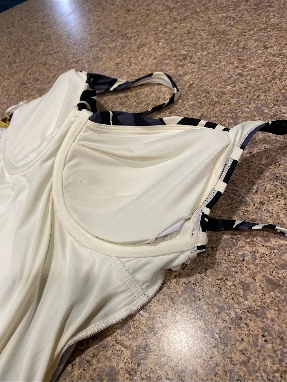 Anne Cole Twist Front Tankini Top 32DD 34D 25MT26545 NWT Black White Geometric